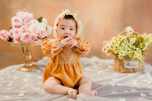 府谷宝宝多大开始认人